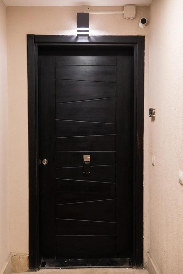 The 2Bdr Compelling Condo 5 Min To Cai Airport 开罗 外观 照片
